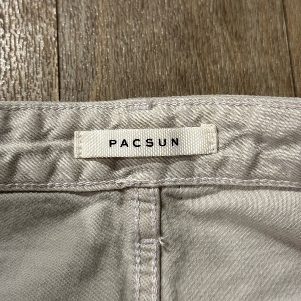 Pacsun Cream White 90s Boyfriend Straight Leg Jeans Distressed Size 27 - Picture 2 of 6